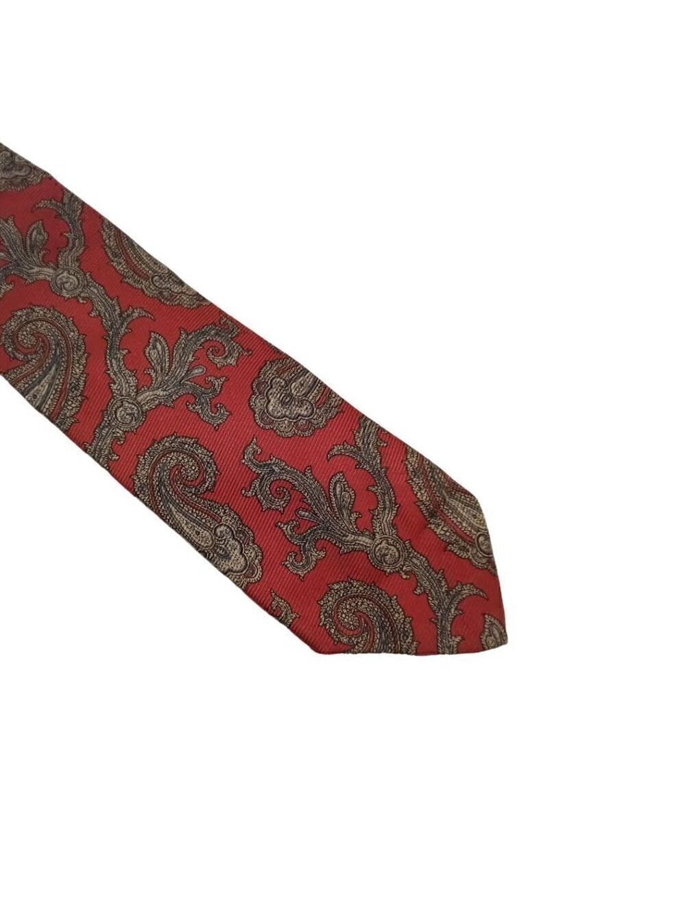 Brooks Brothers Makers Red Paisley Vintage Silk Tie